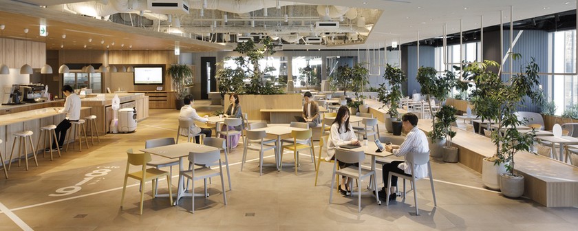 「Tech×design」でイトーキにしかできない未来の働き方を作り出す！！　　　　　　　　　　　　　　　　　　　新規事業立ち上げ社員と食事を交えたミートアップ開催！！