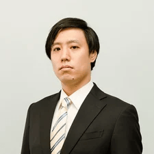 養父 隆太郎 氏.png