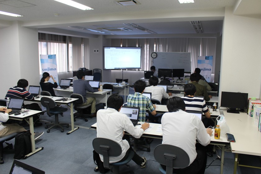 2/4(火) Pythonマスター研修【入門編】