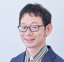 吉村さんバストアップ.png