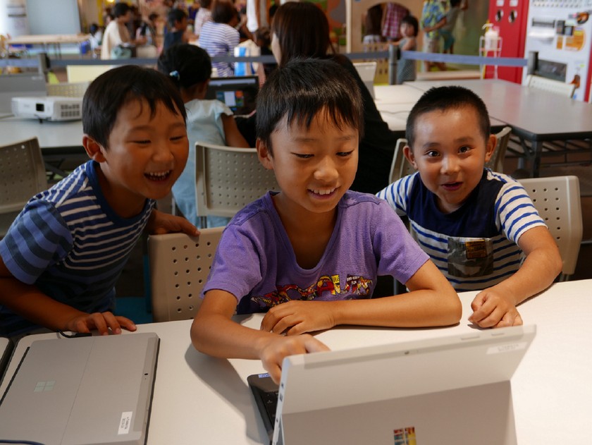 子どもの「やり抜く力」を高める！プログラミング教室