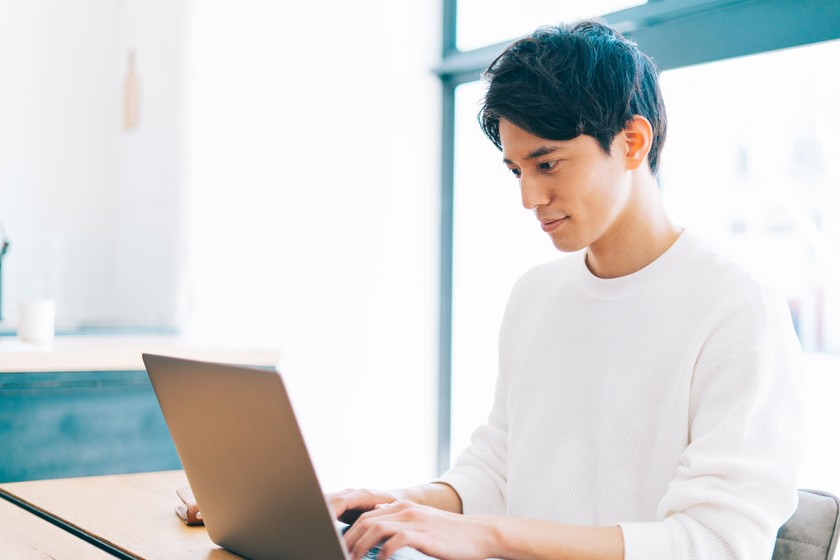 "頑張り屋さんへの特別オファー！1日1時間で未経験からITエンジニアを目指せるキャリアセミナー